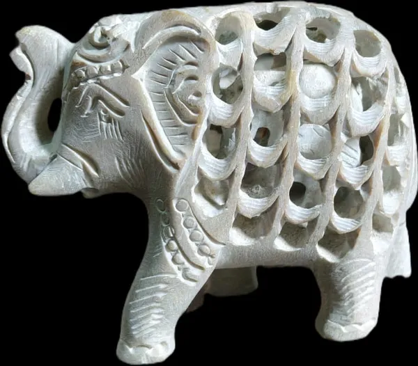 Handcrafted_Showpiece_Stone_Carving_Elephant_Baby_Inside_Mother's_Tummy