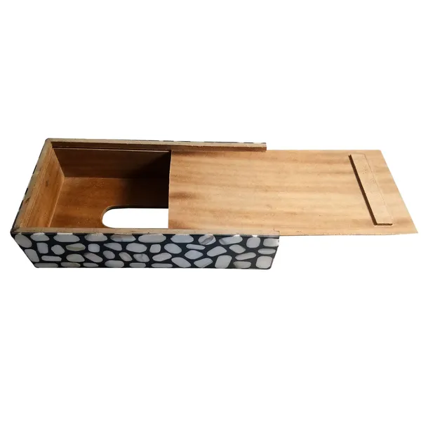Handmade_Seashell_Tissue_Holder_Box_for_Vanity_Countertops