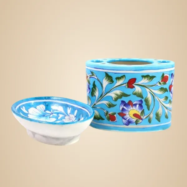 Blue_Art_Pottery_Bath_Set_Sky_Blue_Floral_Oval_Shape_Soap_Dish_and_Brush_Holder_Elegant_Bath_Accessories_Set_of_2