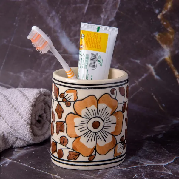 Brown_Brush_Holder_Tumbler_Bath_Accessory_Pen_Stand_Stationery_Holder