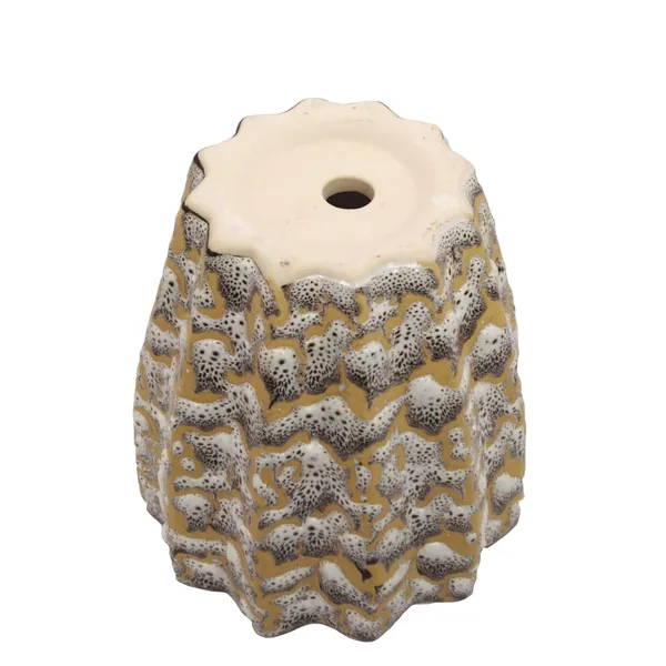 Cream_Ceramic_Flower_Pot_Designer_Planter_Flow_Design_Vase_Indoor_Outdoor_Planter_6_inch