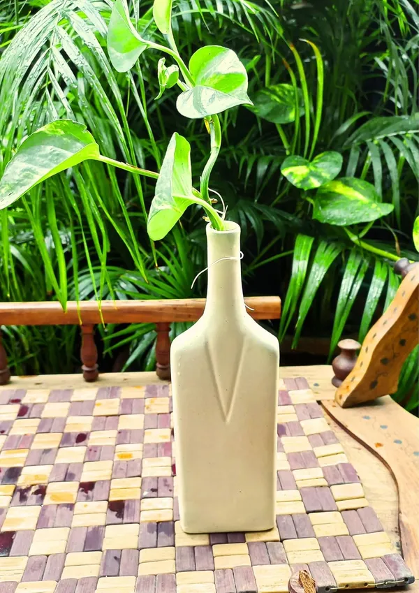 White_Planter_Vase_Cricket_Bat_Shape_Ceramic_Standing_Artificial_Plant_Container_10_inch