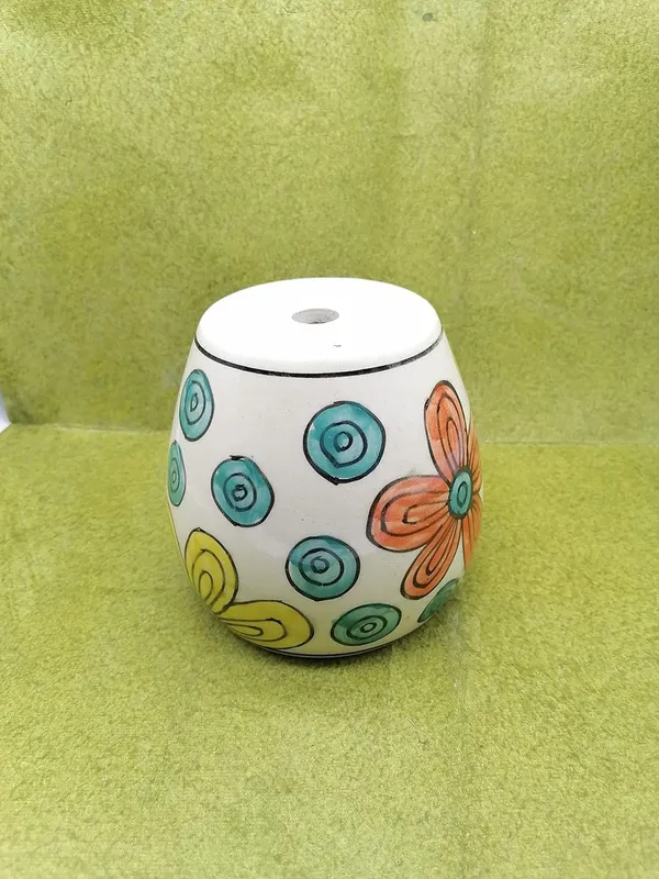 Ceramic_Planter/Pot_[White_w/Multi-Color_Flowers],_Decorative_Planter_for_Home_D_cor/Living_Room/Office/Table_Top/Dining_Area_and_Windowsill_D_cor,_5_x_4_inches