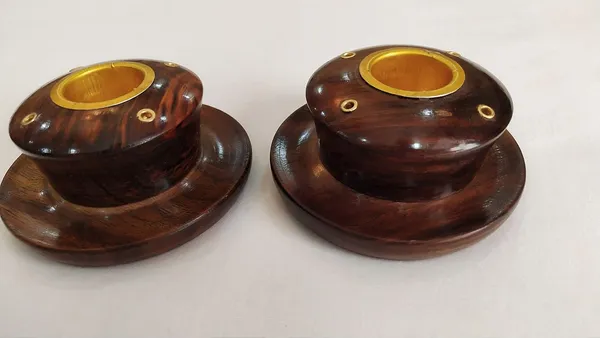Brown_Sheesham_Wood_Dhoop_And_Agarbatti_Stand_For_Pooja_Mandir_Set_Of_6_Incense_Stick_Holder_Cum_Brass_Tea_Light_Holder