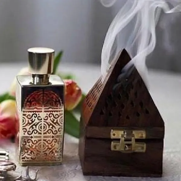 Wooden_Loban_Daan_Dhoop_Burner_Hand_Carved_Pyramid_Shape_Dhoop_Stand_Purifying_for_Home_Office_Temples_5_x_3_inches
