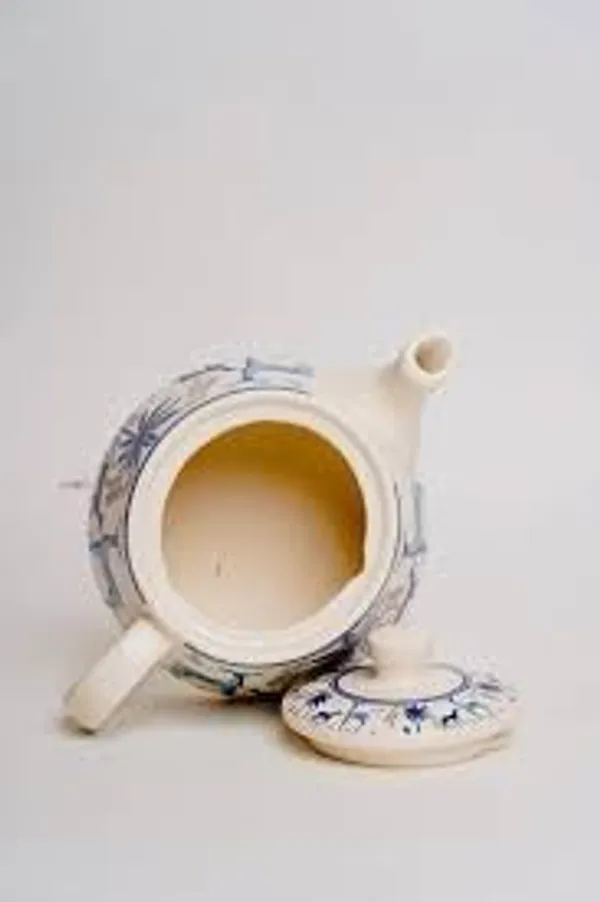 Blue_White_Ceramic_Morning_Tea_Kettle_Set_with_6_Cups_(150ml)_and_1_Kettle_(900ml)_-_Classy_Forest_Design