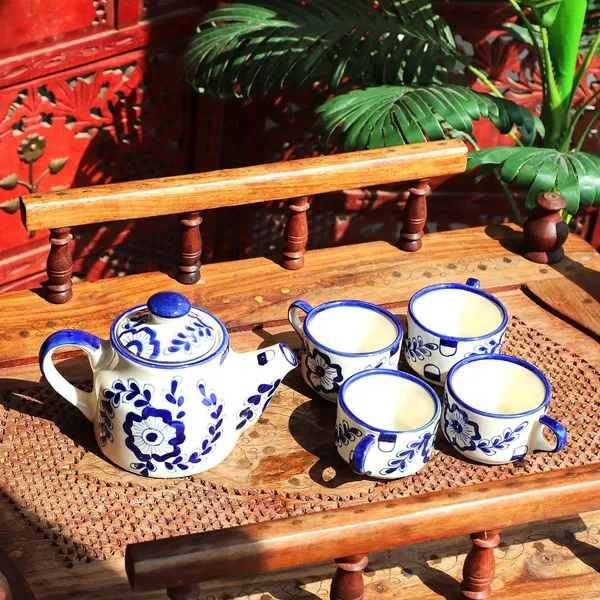 India_Meets_India_Ceramic_Serving_Kettle_Set