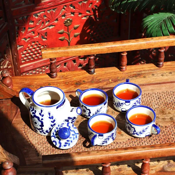 India_Meets_India_Ceramic_Serving_Kettle_Set