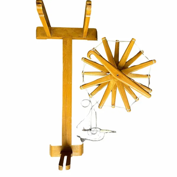 Gandhi_ji_Bardoli_Khadi_Charkha_Wooden_Working_Model_19_inch