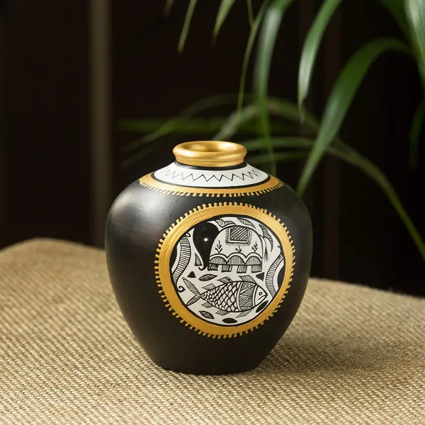 Terracotta_Decorative_Vase_Handpainted_Clay_Pot_5.2_inches