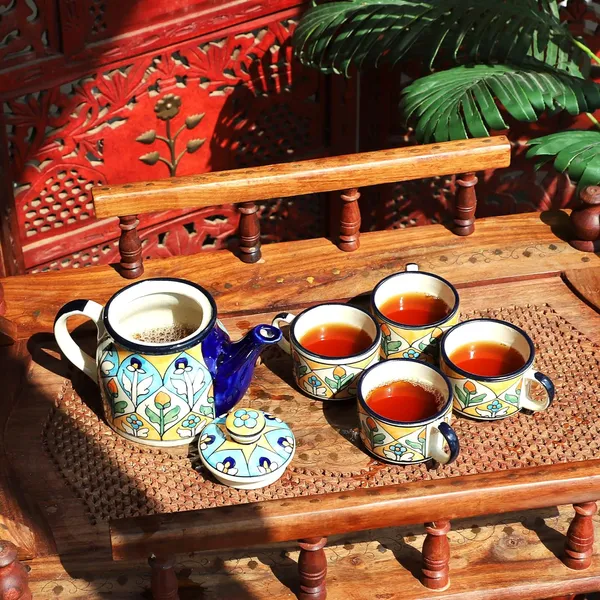 India_Meets_India_Yellow_Ceramic_Tea_Pot_Kettle_Set_with_4_Tea_Cups,_Pot_Capacity_500_ml_Cup_100_ml_Handmade_by_Expert_Artisan