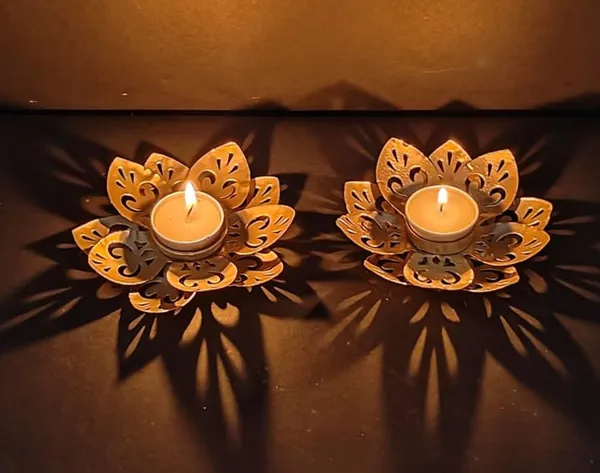 Lotus_T-Light_Candle_Holders_Set_of_2