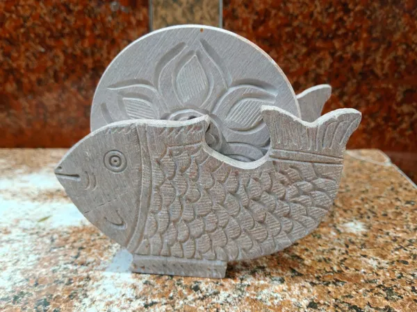 Soapstone_Carved_Tea_Table_Coasters_Set_of_6_with_Fish_Stand