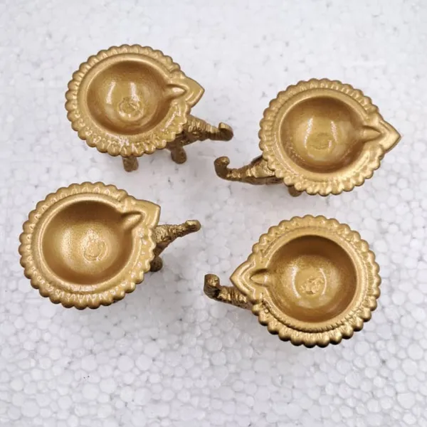 Elephant_Metal_Diya_Stand_Set_of_4