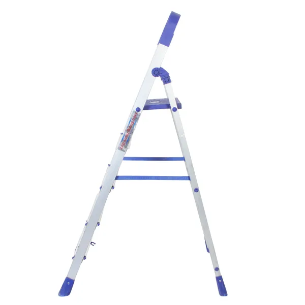 Silver_Nishika_Pro_5_Step_Aluminum_Ladder_Foldable_Antiskid_With_Edge_Guards_&_Surehinge_Technology_Lightweight_Durable_Home_Ladder