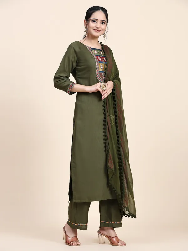 Green_Cotton_Blend_Embroidered_Straight_Kurta_,_Palazzo_&_Dupatta_Set_Set_For_Women