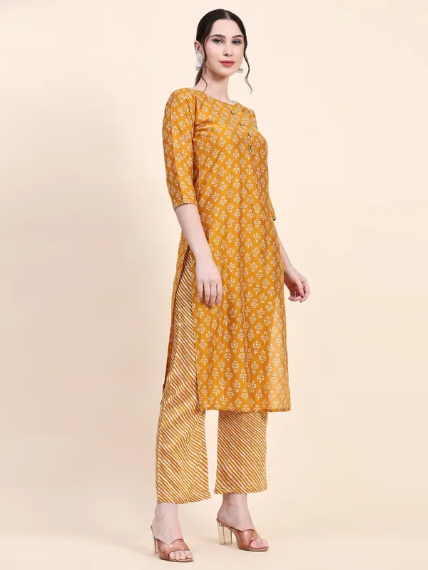 Yellow_Cotton_Blend_Printed_Straight_Kurta_,_Trouser_&_Dupatta_Set_Set_For_Women