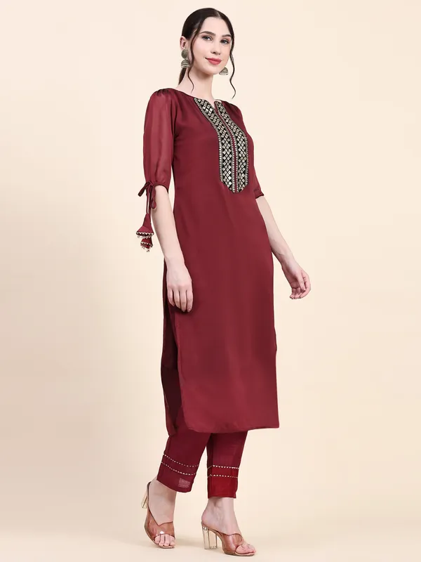Maroon_Cotton_Blend_Embroidered_Straight_Kurta_,_Trouser_&_Dupatta_Set_Set_For_Women