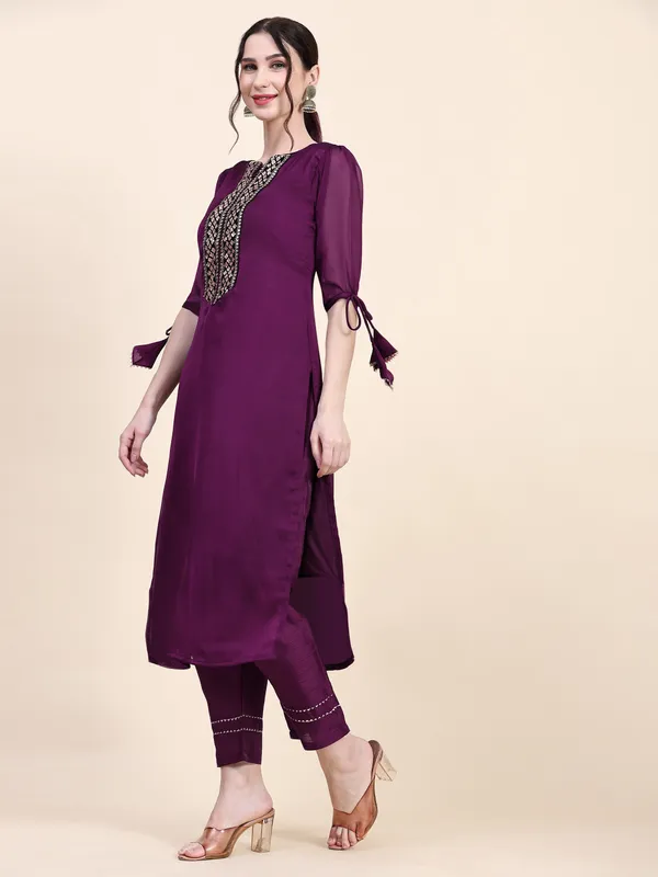 Purple_Cotton_Blend_Embroidered_Straight_Kurta_,_Trouser_&_Dupatta_Set_Set_For_Women