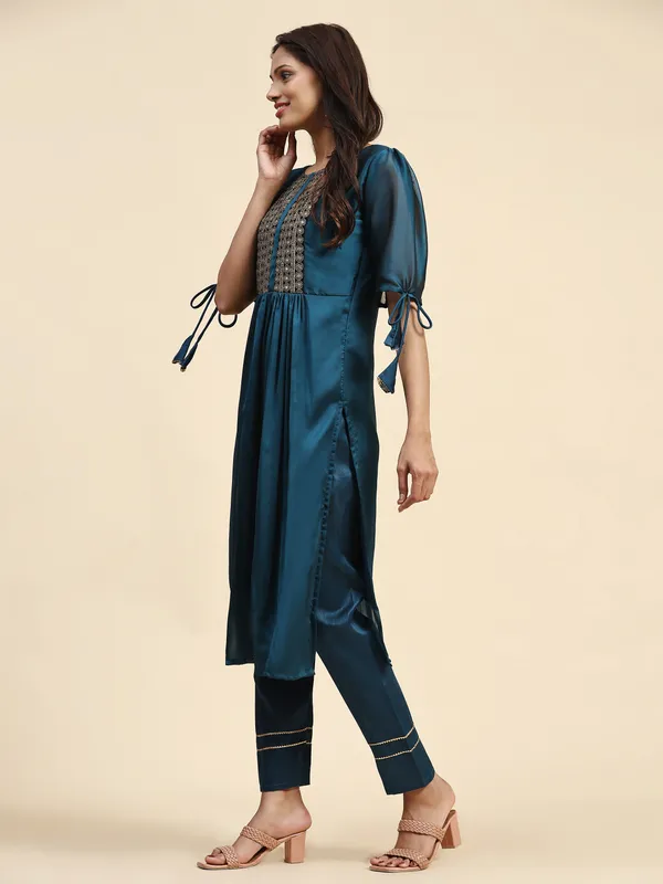Blue_Cotton_Blend_Embroidered_Straight_Kurta_,_Trouser_&_Dupatta_Set_Set_For_Women