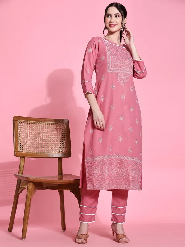 Pink_Cotton_Blend_Printed_Straight_Kurta_,_Trouser_&_Dupatta_Set_Set_For_Women