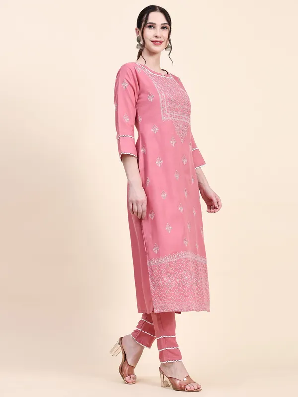 Pink_Cotton_Blend_Printed_Straight_Kurta_,_Trouser_&_Dupatta_Set_Set_For_Women