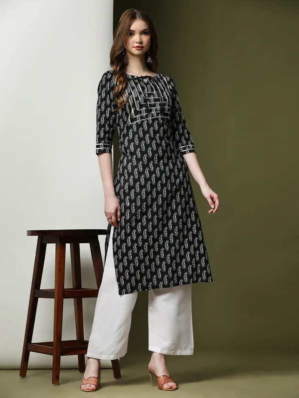 Black_Pure_Cotton_Printed_Straight_Kurta_,_Trouser_&_Dupatta_Set_Set_For_Women