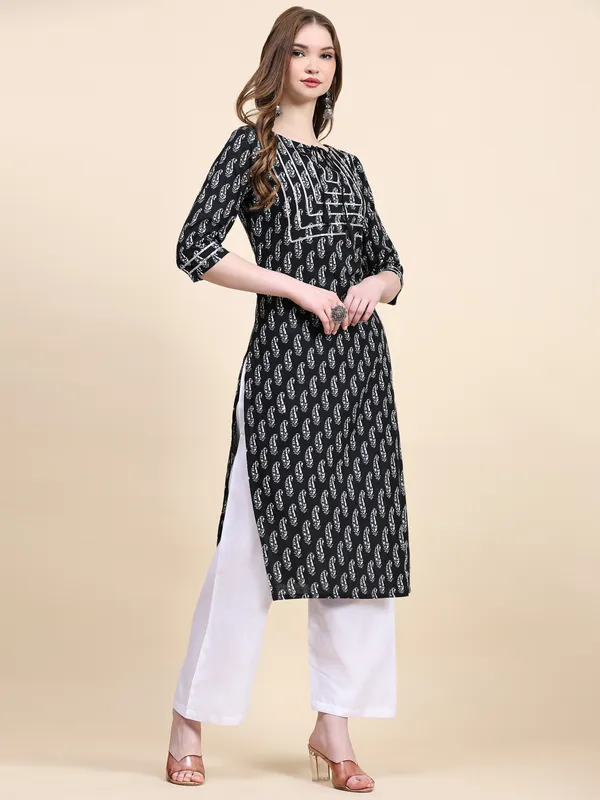 Black_Pure_Cotton_Printed_Straight_Kurta_,_Trouser_&_Dupatta_Set_Set_For_Women