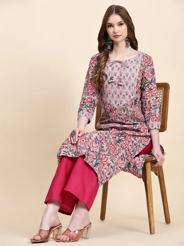 Pink_Pure_Cotton_Printed_Straight_Kurta_,_Trouser_&_Dupatta_Set_Set_For_Women