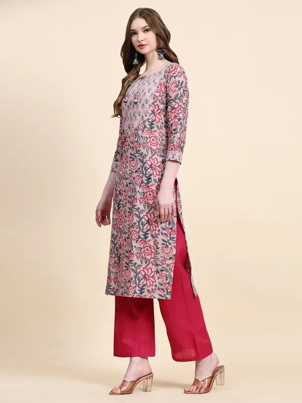 Pink_Pure_Cotton_Printed_Straight_Kurta_,_Trouser_&_Dupatta_Set_Set_For_Women
