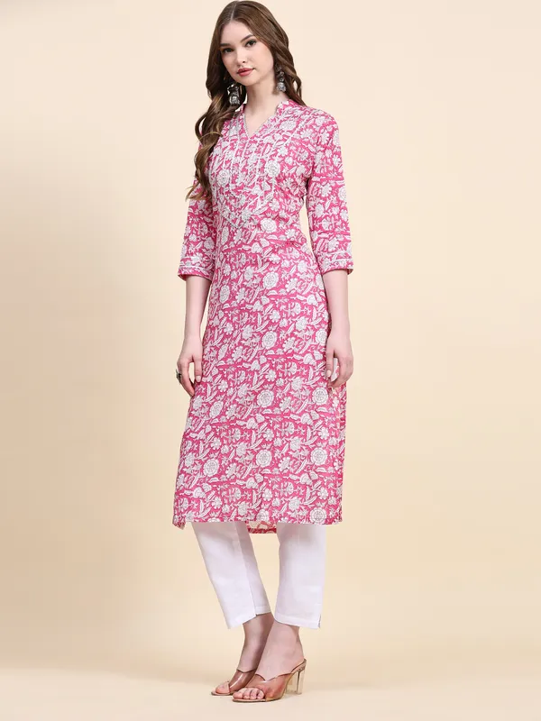 Pink_Pure_Cotton_Printed_Straight_Kurta_,_Trouser_&_Dupatta_Set_Set_For_Women