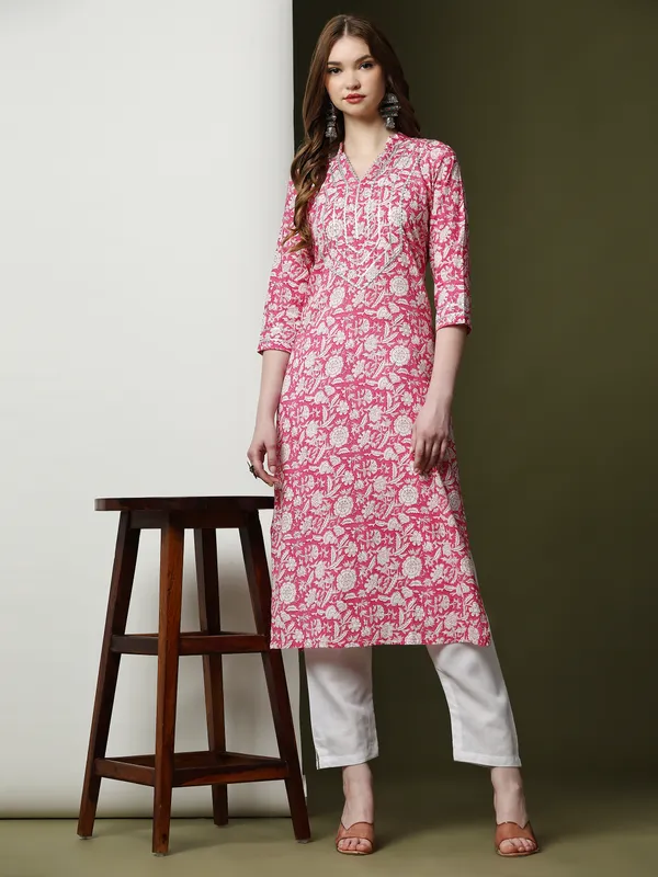 Pink_Pure_Cotton_Printed_Straight_Kurta_,_Trouser_&_Dupatta_Set_Set_For_Women