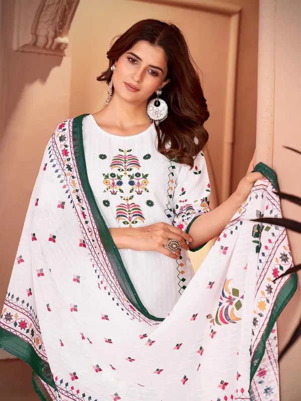 Green_Polyester_Self_Design_Straight_Kurta_,_Palazzo_&_Dupatta_Set_Set_For_Women