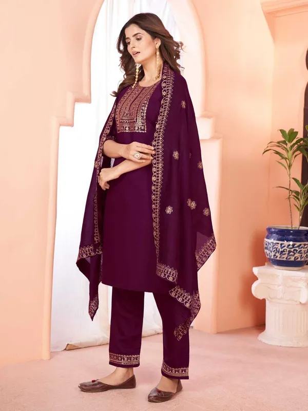 Maroon_Chanderi_Cotton_Embroidered_Straight_Kurta_,_Palazzo_&_Dupatta_Set_Set_For_Women