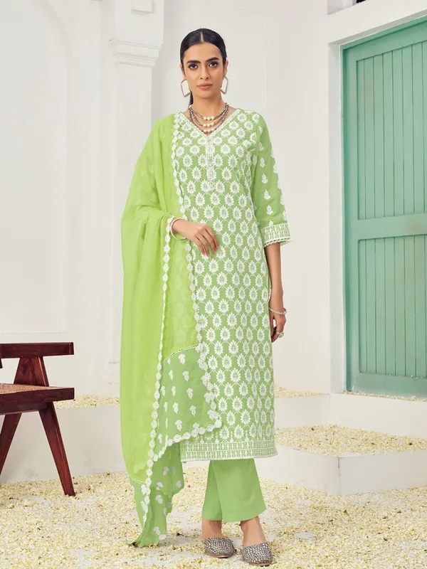 Suha_Womens_Fashion_Ethnic_Green_Color_Kurta_Sets
