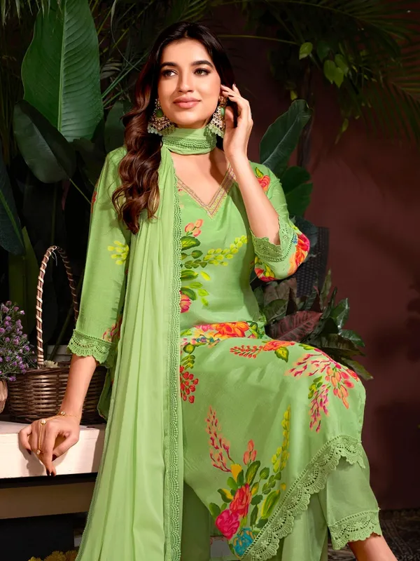 Suha_Womens_Fashion_Ethnic_Green_Color_Kurta_Sets