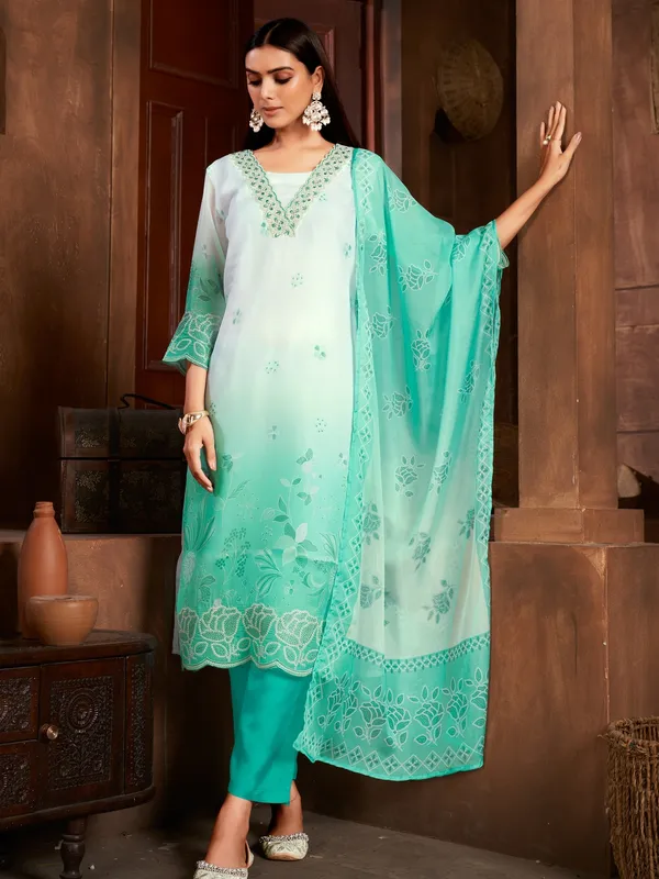 Suha_Womens_Fashion_Ethnic_Green_Color_Kurta_Sets