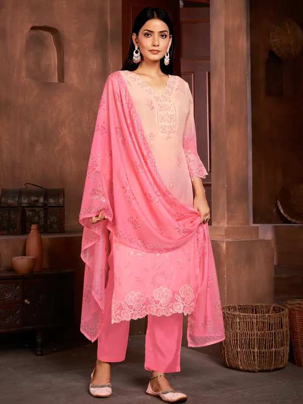 Suha_Womens_Fashion_Ethnic_Pink_Color_Kurta_Sets