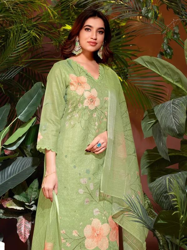 Suha_Womens_Fashion_Ethnic_Green_Color_Kurta_Sets