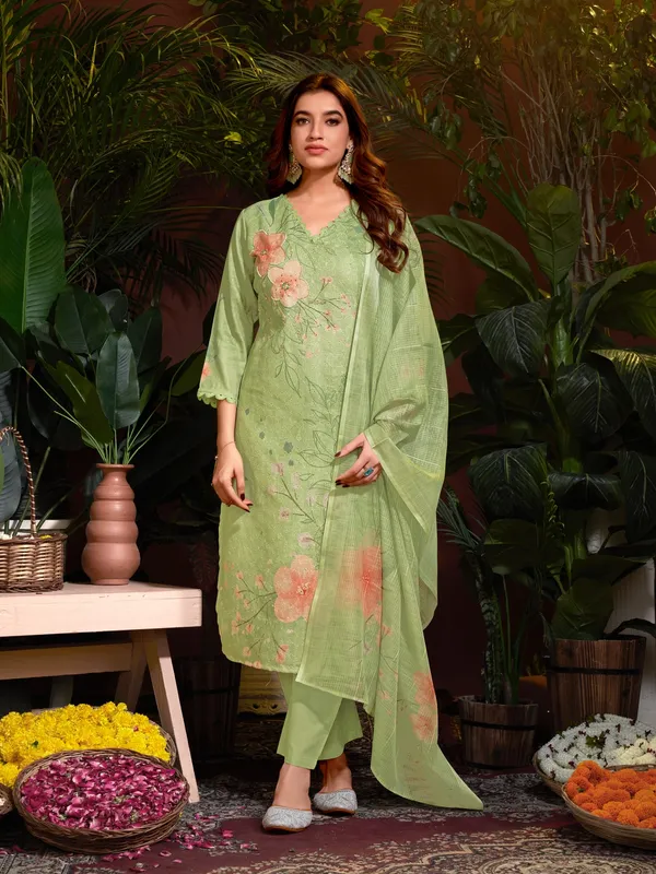 Suha_Womens_Fashion_Ethnic_Green_Color_Kurta_Sets