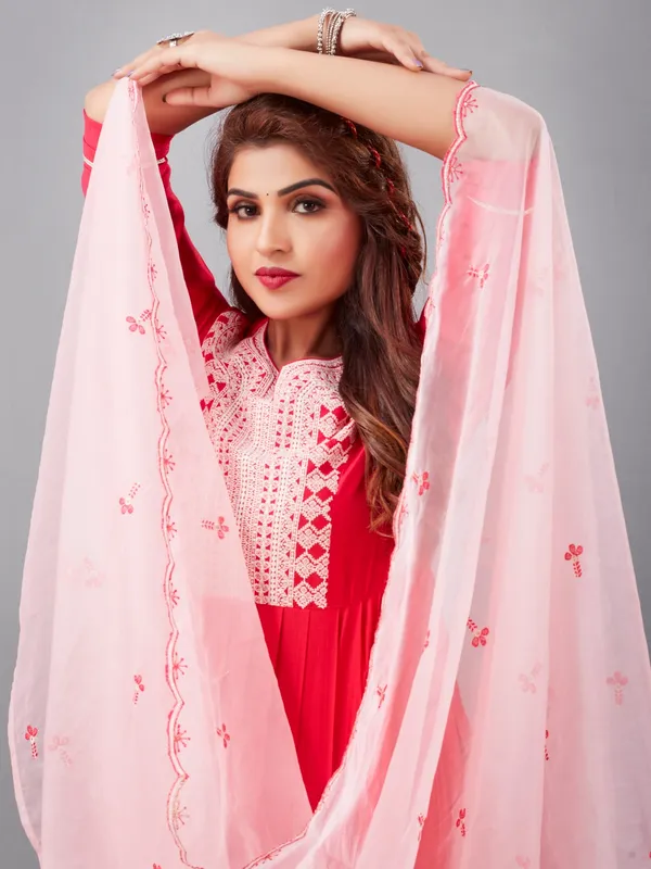 Suha_Womens_Fashion_Ethnic_Red_Color_Kurta_Sets