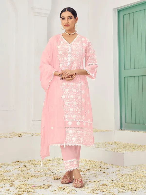 Suha_Womens_Fashion_Ethnic_Pink_Color_Kurta_Sets