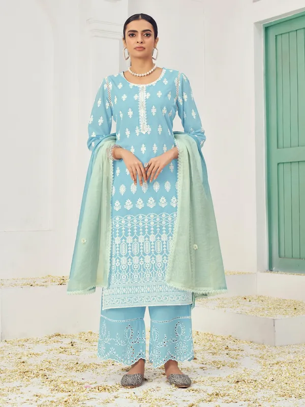 Suha_Womens_Fashion_Ethnic_Blue_Color_Kurta_Sets