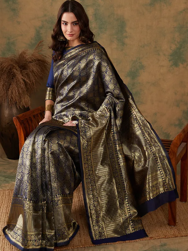 Dark_Blue_Art_Silk_Woven_Banarasi_Saree_With_Unstitched_Blouse_For_Women