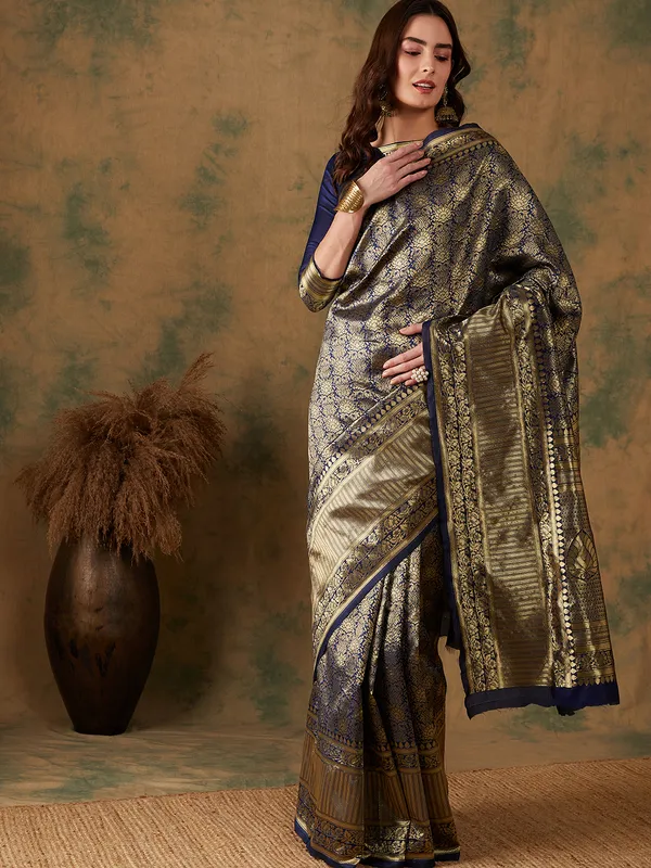 Dark_Blue_Art_Silk_Woven_Banarasi_Saree_With_Unstitched_Blouse_For_Women