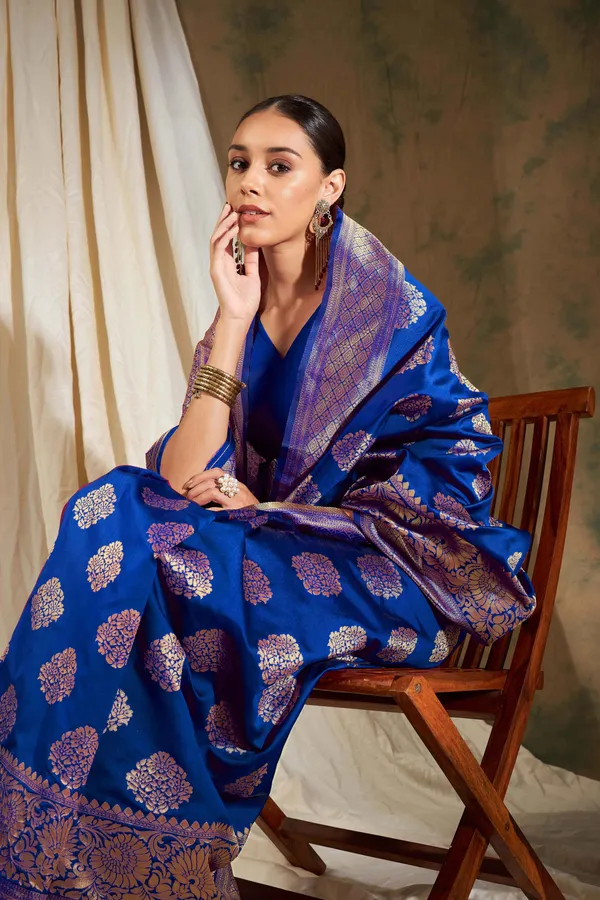 Blue_Art_Silk_Woven_Banarasi_Saree_With_Unstitched_Blouse_For_Women