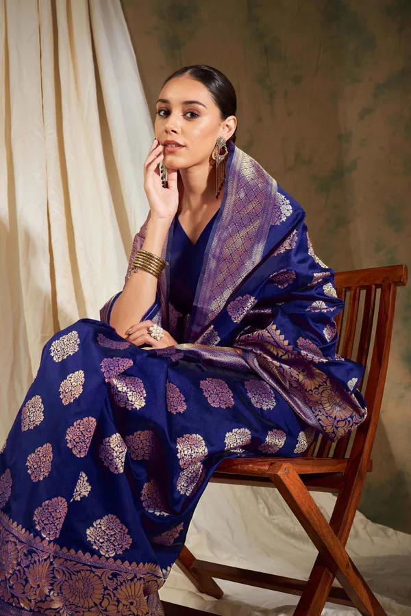 Dark_Blue_Art_Silk_Woven_Banarasi_Saree_With_Unstitched_Blouse_For_Women