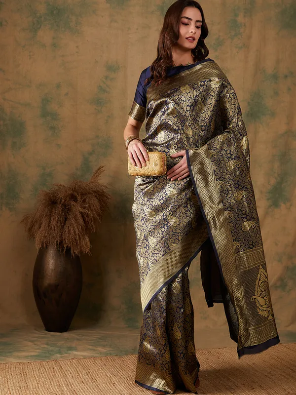 Dark_Blue_Art_Silk_Woven_Banarasi_Saree_With_Unstitched_Blouse_For_Women