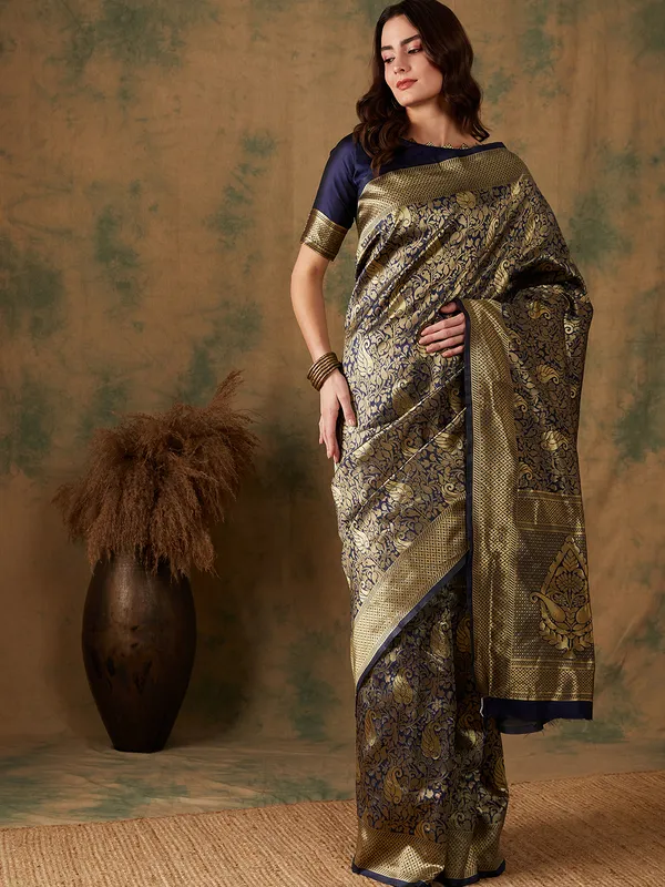 Dark_Blue_Art_Silk_Woven_Banarasi_Saree_With_Unstitched_Blouse_For_Women