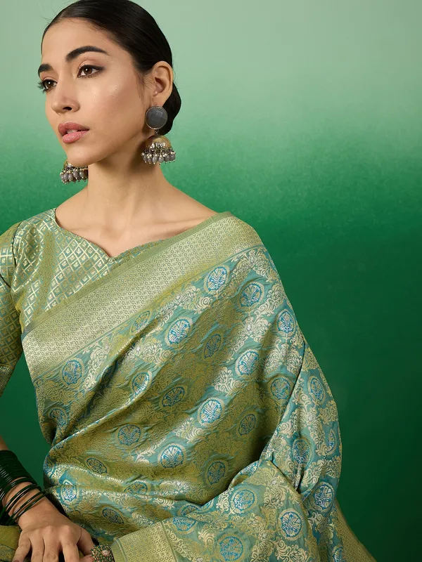 Blue_Art_Silk_Woven_Banarasi_Saree_With_Unstitched_Blouse_For_Women